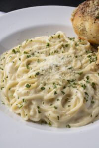 Pasta Alfredo