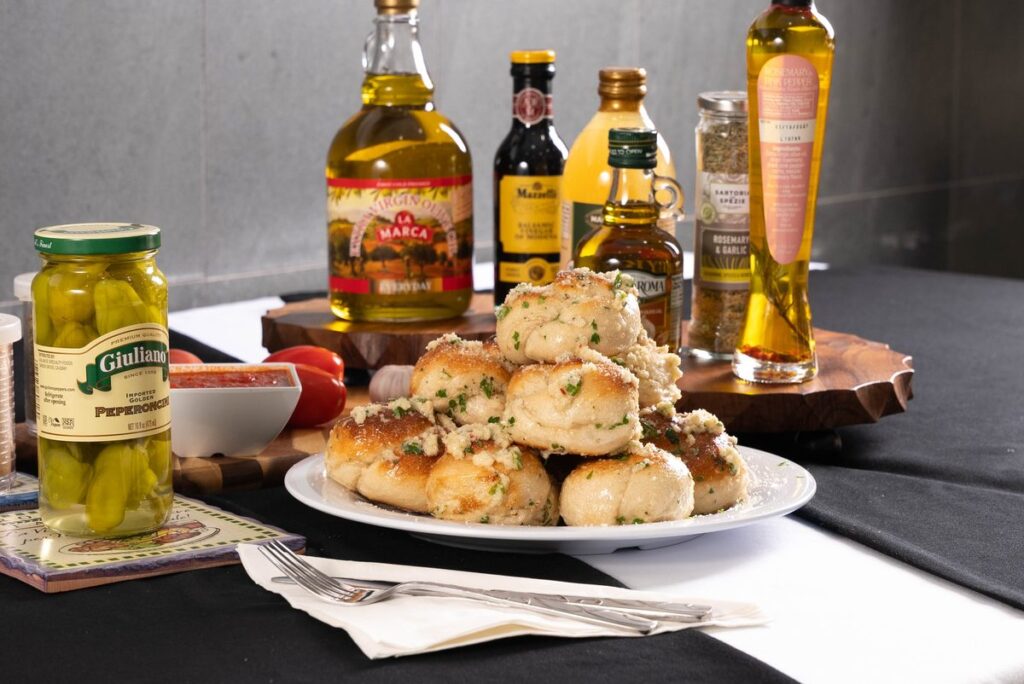 Garlic Knots (12)