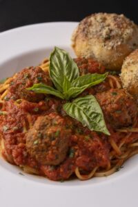 Spaghetti & Meatballs